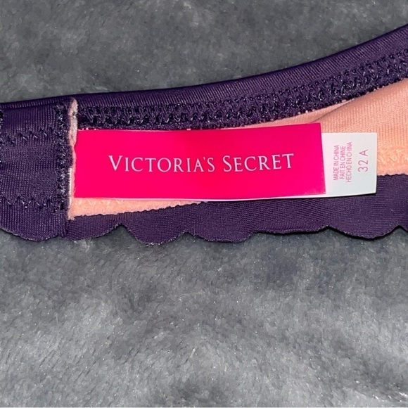 Victoria’s Secret Bikini Top Purple Size 32A - Picture 7 of 9